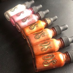 DollStation Liquid Highlighters